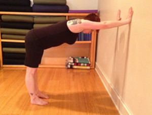 ArdhaUttanasana.lkgdown